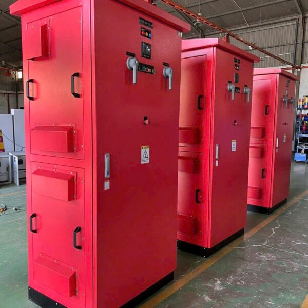 Alternative view of Tủ điều khiển bơm điện 160kW QC-02